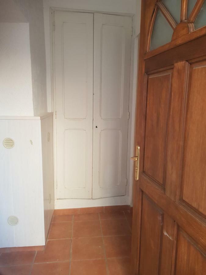 City House Appartements Entraigues-sur-la-Sorgue Екстериор снимка